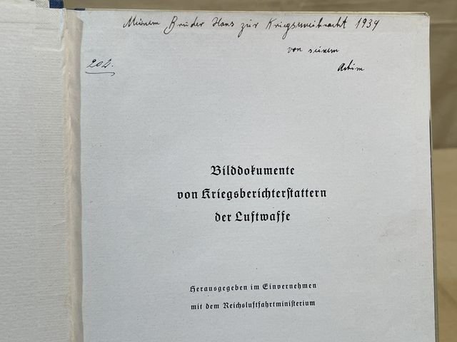 Original WWII German Flyer in the Fight Book, Flieger im Kampf — image 5