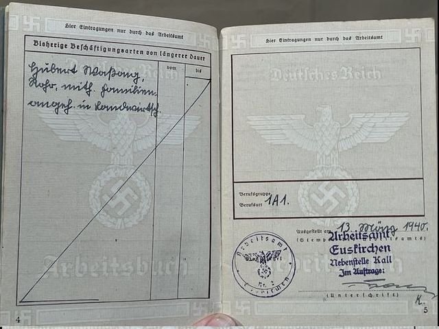 Original Nazi Era German Arbeitsbuch, 2nd Type — image 6