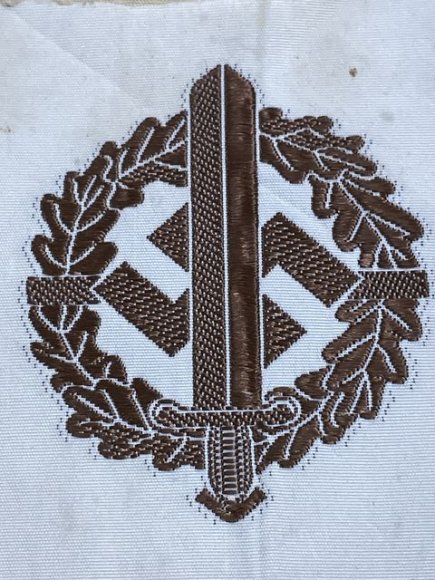 Original Nazi Era German Cloth SA Sports Badge in Bronze — image 2