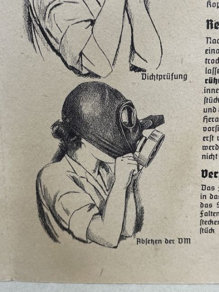 Original WWII German People's Gas Mask Instruction Pamphlet, Volksgasmaske — image 8