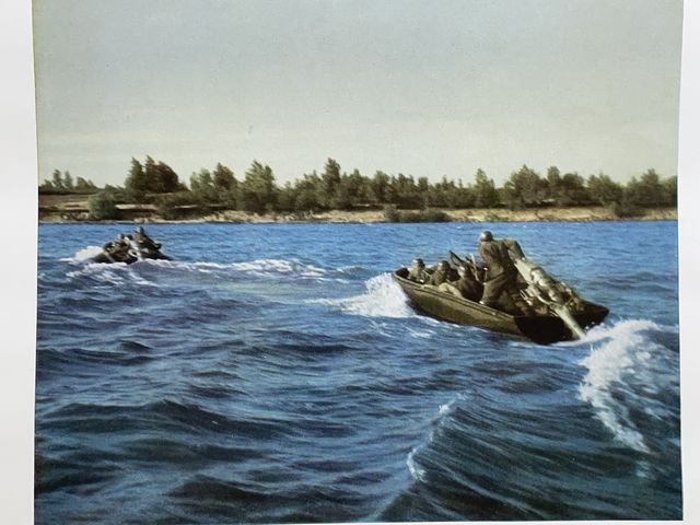 Original WWII German Military Themed Color Print, ASSAULT BOATS AHEAD — image 2