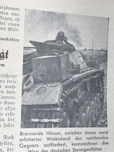 Original WWII German Kleine Kriegshefte Youth Book, Im Aufmarsch ³berrannt! — image 14