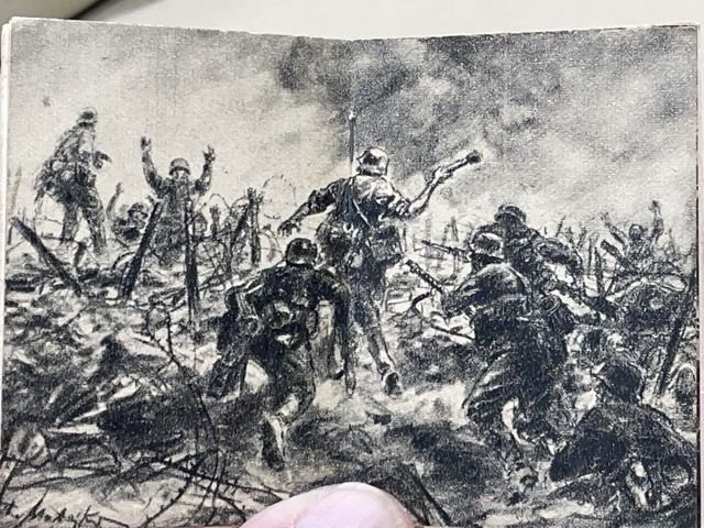 Original WWII German WHW Donation Booklet, Ritterkreuztrðger Heinrich Schwarting — image 4