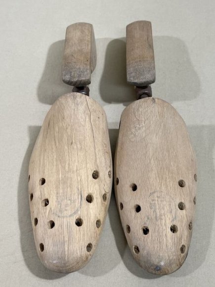 Original WWII Era German Adjustable Boot Forms, Pair — image 2