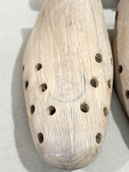 Original WWII Era German Adjustable Boot Forms, Pair — image 3