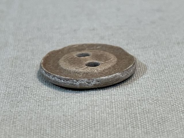 Original WWII German Pressed Paper Buttons - 15mm — image 4