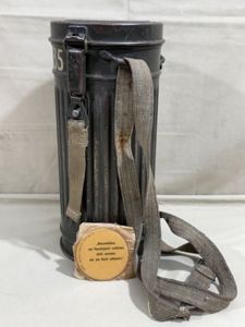 HOLD! Original WWII German LW Soldier's Gas Mask Can M38, …