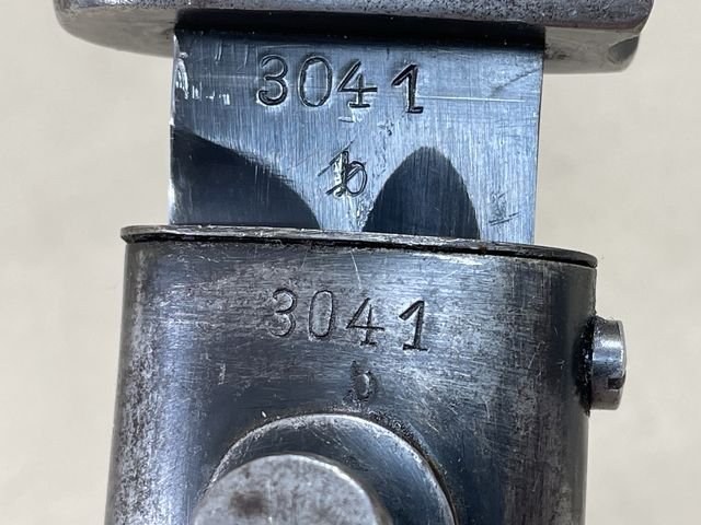 Original WWII German 98K Bayonet and Scabbard, MATCHING — image 12