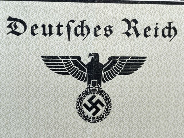 Original WWII German Citizenship ID (For Domestic Use) Document, Staatsangehörigkeitsausweis — image 2