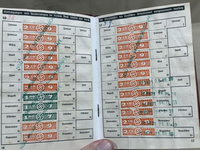 Original Nazi Era German DAF Membership ID/Dues Book — image 10