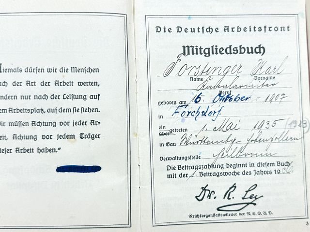Original Nazi Era German DAF Membership ID/Dues Book — image 3