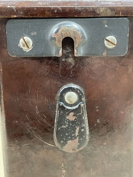 Original WWII German Model 33 Field Phone in Bakelite Case — image 21