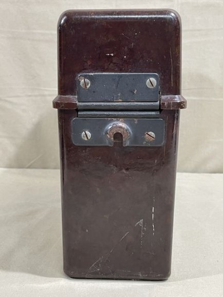Original WWII German Model 33 Field Phone in Bakelite Case — image 26