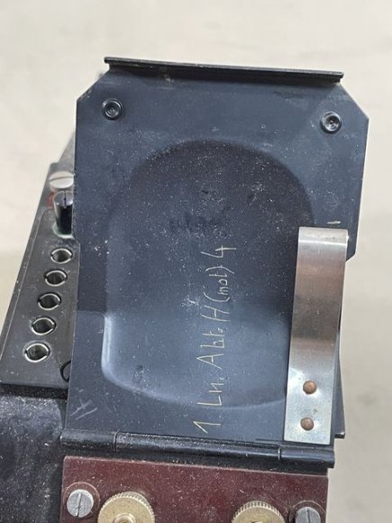 Original WWII German Model 33 Field Phone in Bakelite Case — image 57