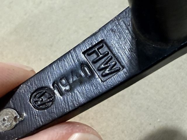 Original WWII German Model 33 Field Phone in Bakelite Case — image 14