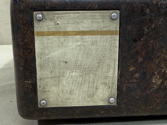 Original WWII German Model 33 Field Phone in Bakelite Case — image 25