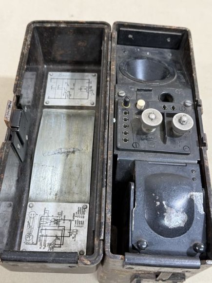 Original WWII German Model 33 Field Phone in Bakelite Case — image 28