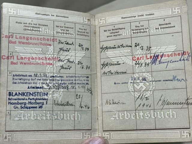 Original Nazi Era German Arbeitsbuch, 2nd Type — image 7