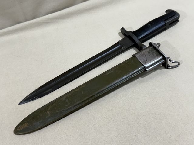Original WWII US M1 Garand Bayonet and Scabbard, UFH