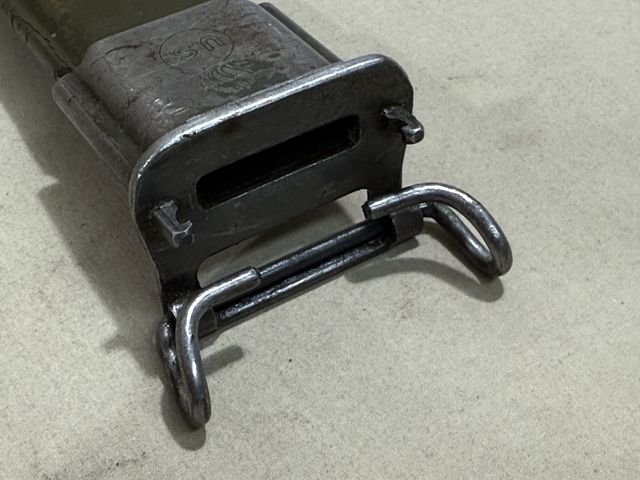 Original WWII US M1 Garand Bayonet and Scabbard, UFH — image 16