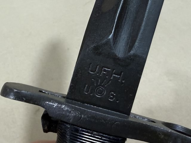 Original WWII US M1 Garand Bayonet and Scabbard, UFH — image 7