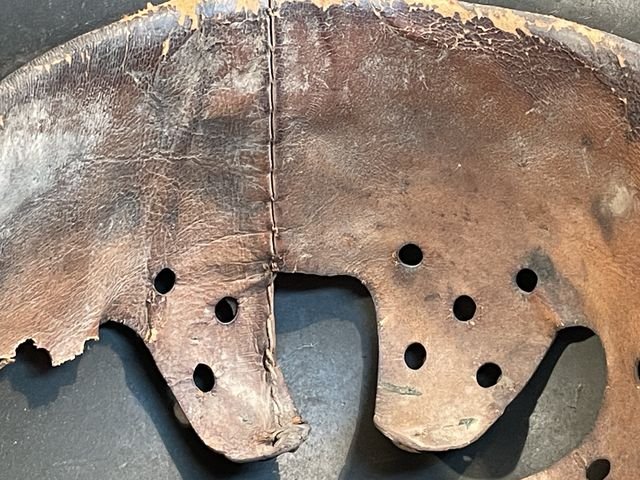 Original WWII German Single Decal Camouflaged M42 Steel Helmet w/Liner, hkp62 — image 27