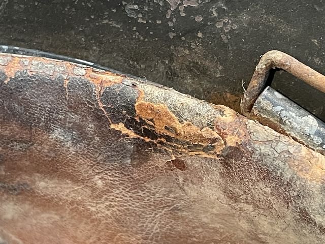 Original WWII German Single Decal Camouflaged M42 Steel Helmet w/Liner, hkp62 — image 34