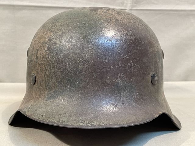 Original WWII German Single Decal Camouflaged M42 Steel Helmet w/Liner, hkp62 — image 7