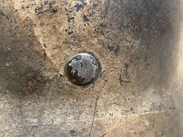 Original WWII German Camouflaged M40 Steel Helmet w/Liner, SE64 — image 15