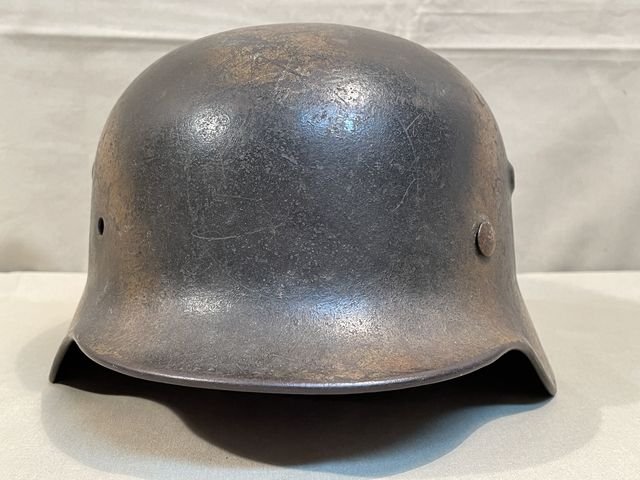 Original WWII German Camouflaged M40 Steel Helmet w/Liner, SE64 — image 7
