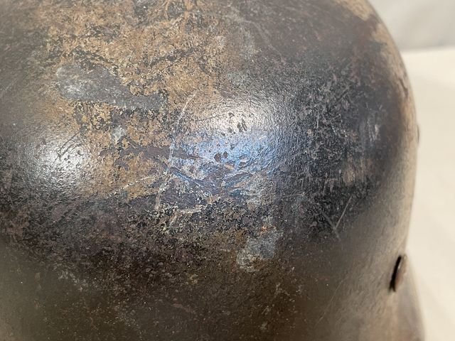 Original WWII German Camouflaged M40 Steel Helmet w/Liner, SE64 — image 9