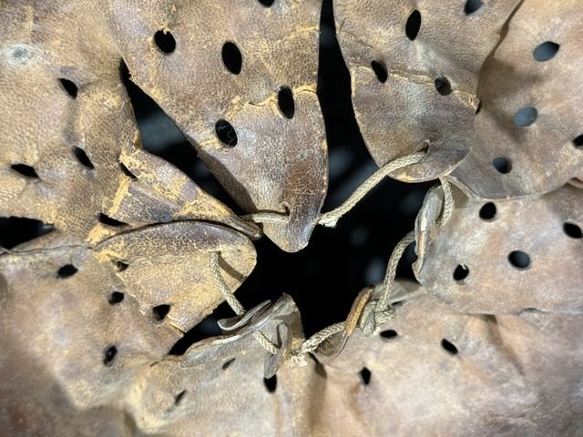 Original WWII German Army (Heer) M40 Single Decal Steel Helmet — image 16