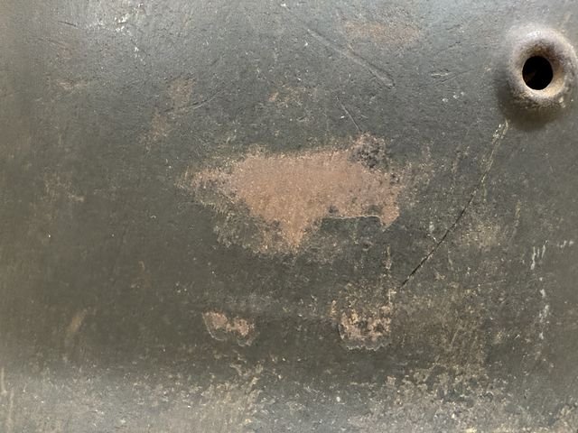 Original WWII German Army (Heer) M40 Single Decal Steel Helmet — image 8