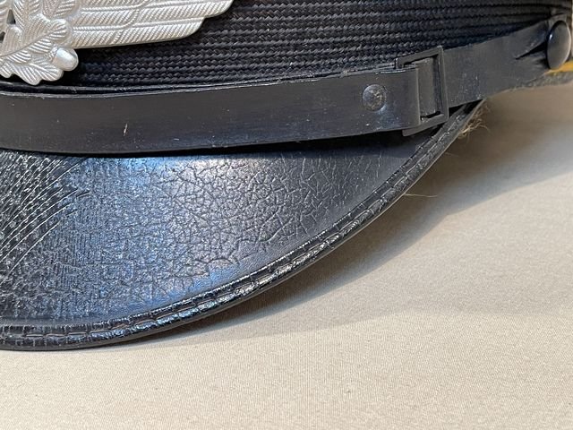 Original 1937 German Luftwaffe Fallschirmjðger EM/NCO's Visor Cap, Issued FG Rgt 1 — image 12