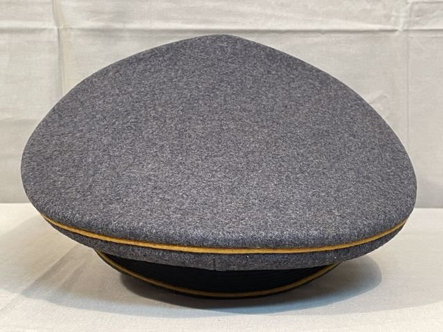 Original 1937 German Luftwaffe Fallschirmjðger EM/NCO's Visor Cap, Issued FG Rgt 1 — image 16