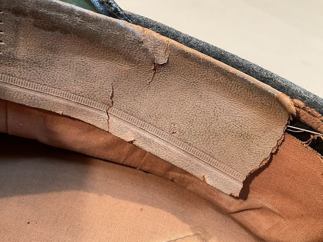 Original 1937 German Luftwaffe Fallschirmjðger EM/NCO's Visor Cap, Issued FG Rgt 1 — image 29