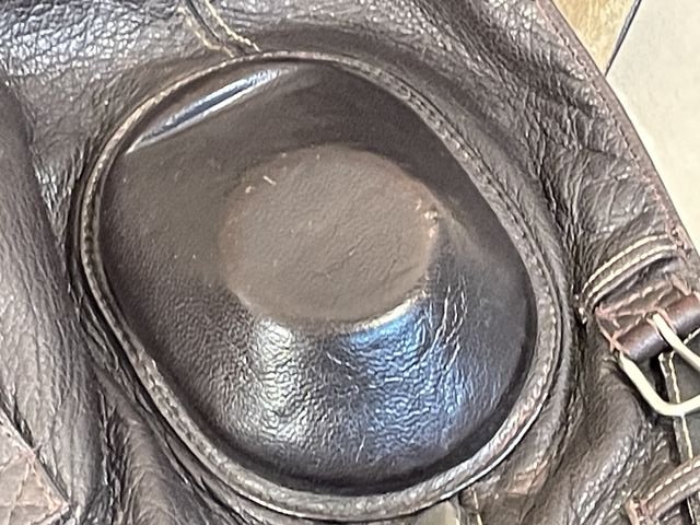 HOLD! Original WWII German Luftwaffe Winter Flight Helmet, Excellent Size 60! — image 3