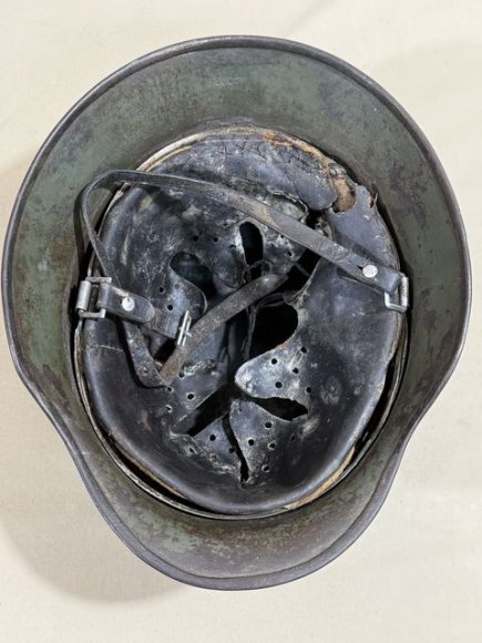 Original WWII German HEER (Army) M35 Double Decal Helmet — image 14