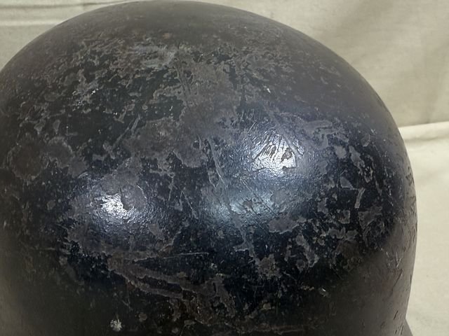 Original WWII German Luftwaffe (Air Force) Single Decal M40 Steel Helmet, Q64 — image 13