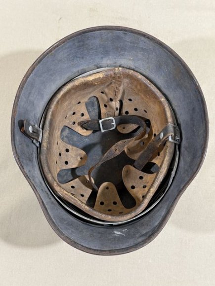 Original WWII German M35 Helmet with Liner & Chin Strap, Size 53 — image 16