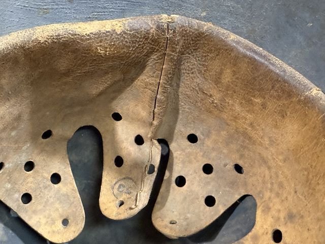 Original WWII German M35 Helmet with Liner & Chin Strap, Size 53 — image 30