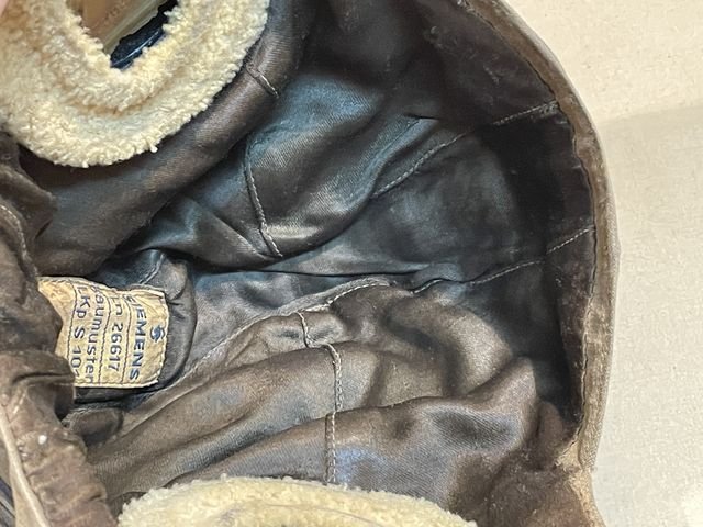 Original WWII German Luftwaffe Summer Flight Helmet, Early Example — image 46