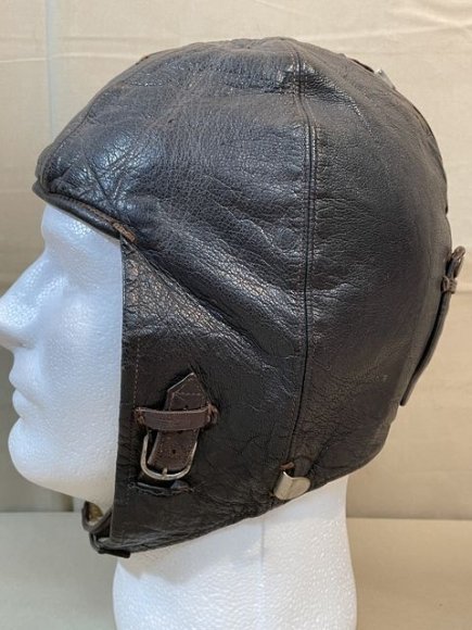 Original WWII German Luftwaffe Winter Flight Helmet, 1939 Size 57 — image 3