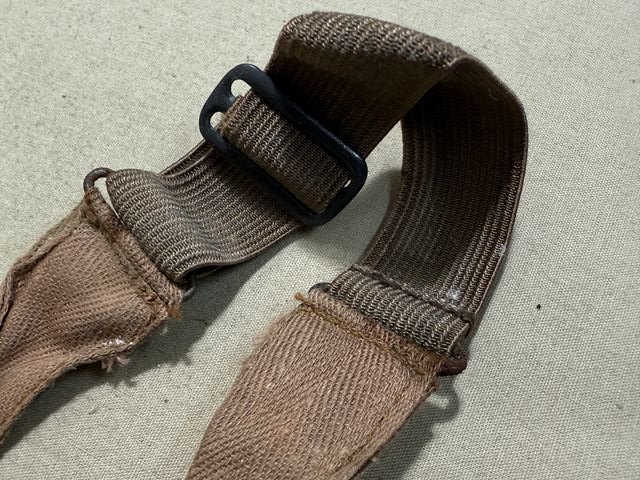 Original WWII German Sun Goggles with Brown Frames & Instructions, UNISSUED — image 4