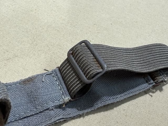 Original WWII German Sun Goggles with Brown Frames & Instructions, UNISSUED — image 4