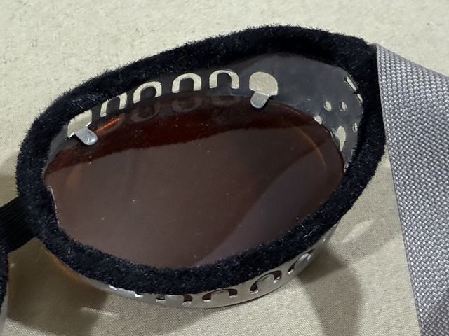 Original WWII German Tinted Goggles, Aluminum — image 8