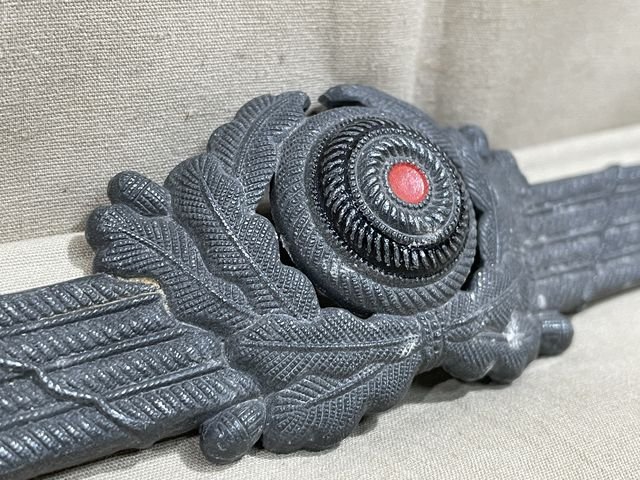 Original WWII German Luftwaffe Visor Hat Crest Cockade, ZINC — image 5