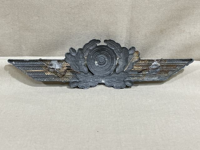 Original WWII German Luftwaffe Visor Hat Crest Cockade, ZINC — image 6