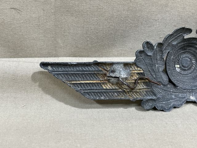 Original WWII German Luftwaffe Visor Hat Crest Cockade, ZINC — image 7