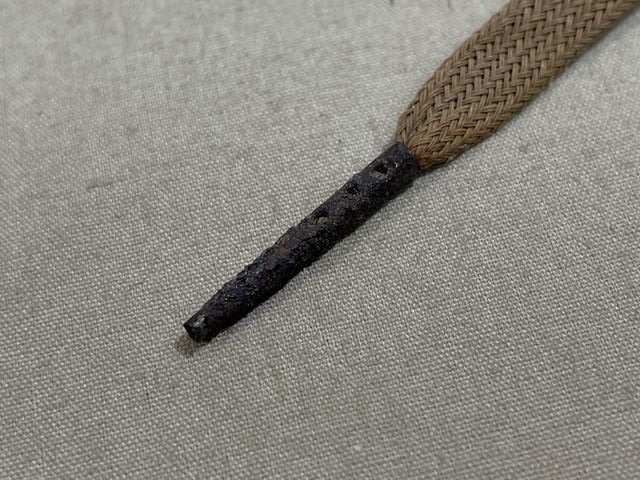 Original WWII Era German Pack of Tan Shoe Laces, 1 Gross — image 3